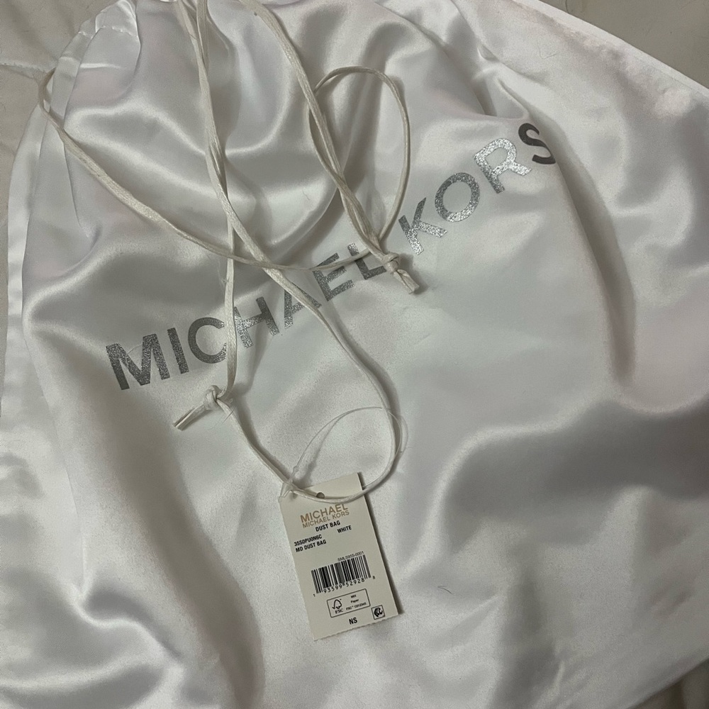 Michael KORS Bag - Picture 8 of 11